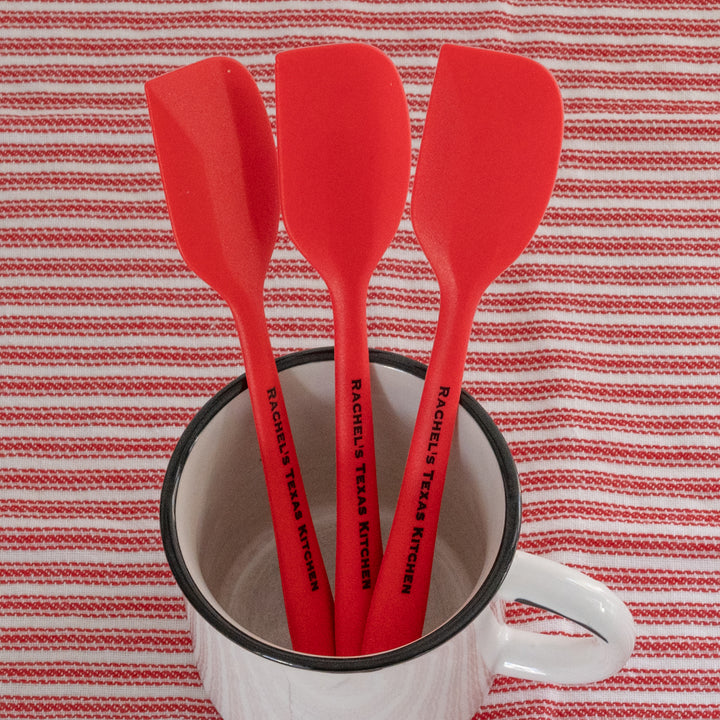 8 Inch Spatula in use – Rachel's Texas Kitchen
